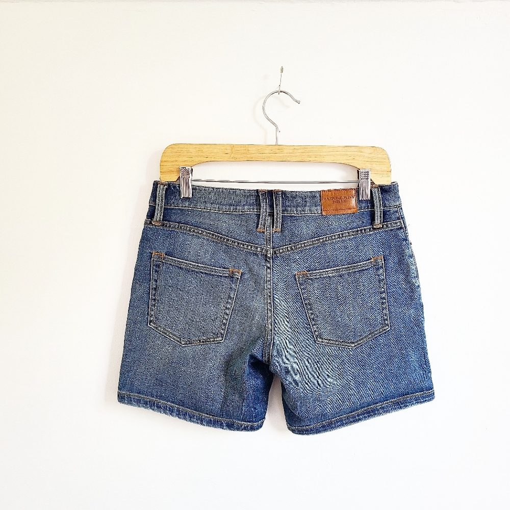 Burberry Brit
Button Fly Denim Shorts | Size: 25 - Picture 2 of 4